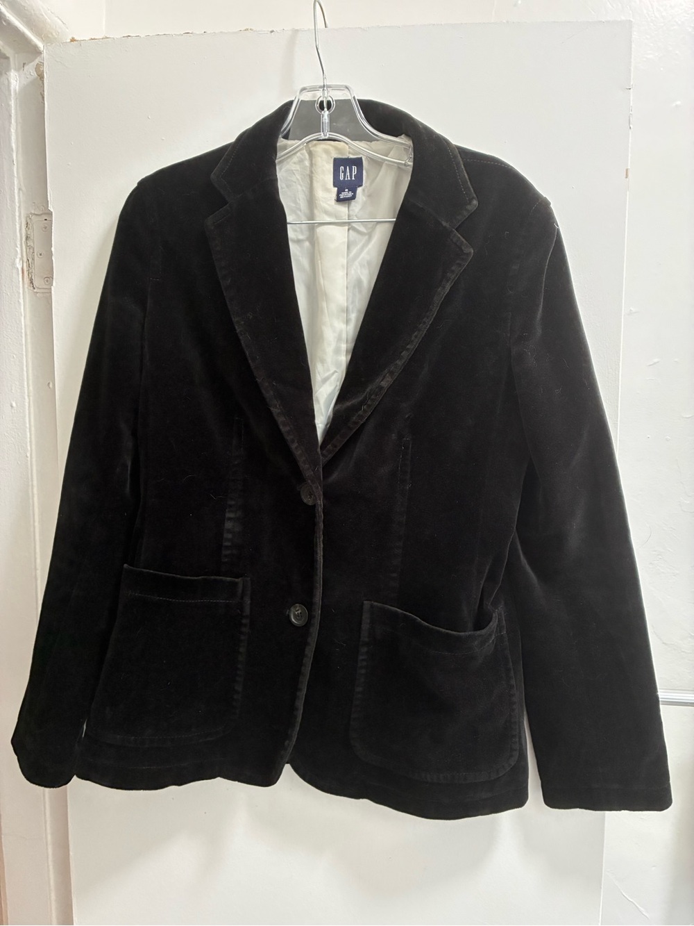 Vintage GAP Women's Black Velvet Blazer Jacket with Patch Pockets